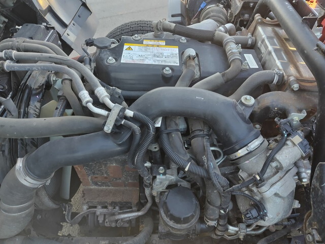 いすゞフォワードクレーン4段中型（4t）[写真15]