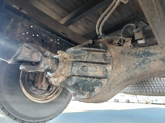 いすゞフォワードクレーン4段中型（4t）[写真19]