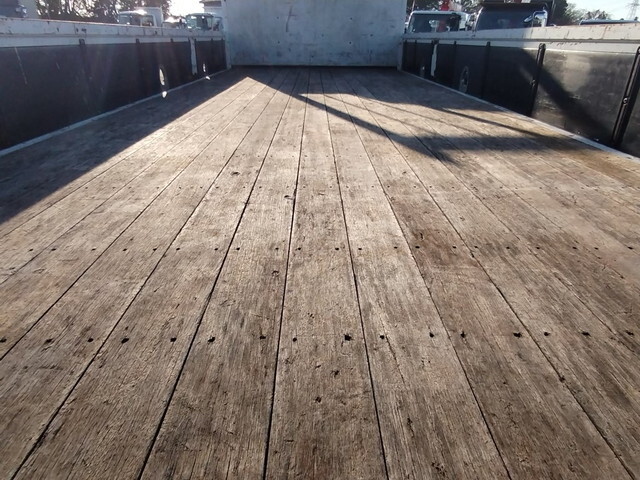 いすゞフォワードクレーン4段中型（4t）[写真07]