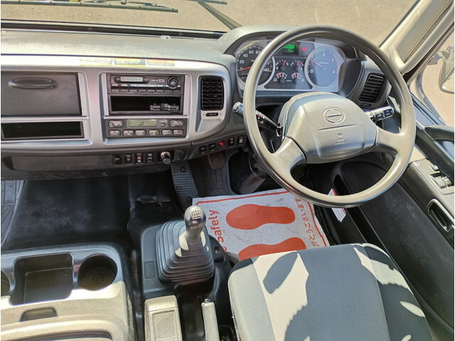 日野レンジャークレーン4段中型（4t）[写真23]