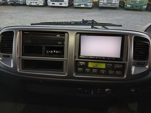 日野レンジャークレーン付増トン（6t・8t）[写真27]