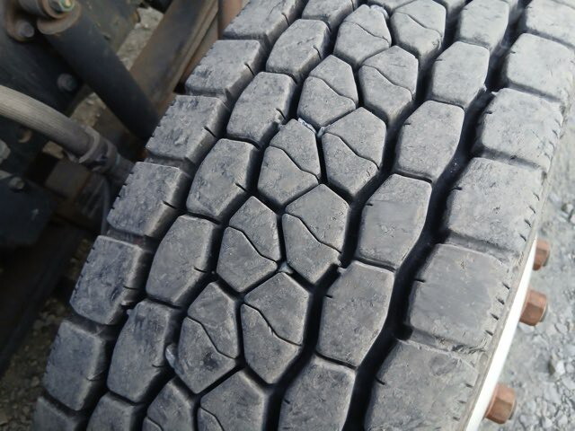 日野レンジャークレーン付増トン（6t・8t）[写真36]