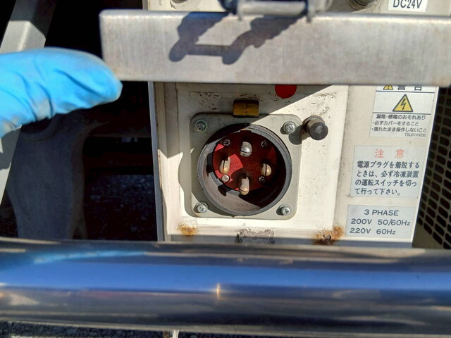 いすゞフォワード冷凍車（冷蔵車）中型（4t）[写真22]