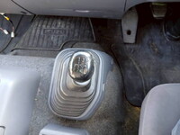 いすゞフォワード冷凍車（冷蔵車）中型（4t）[写真33]