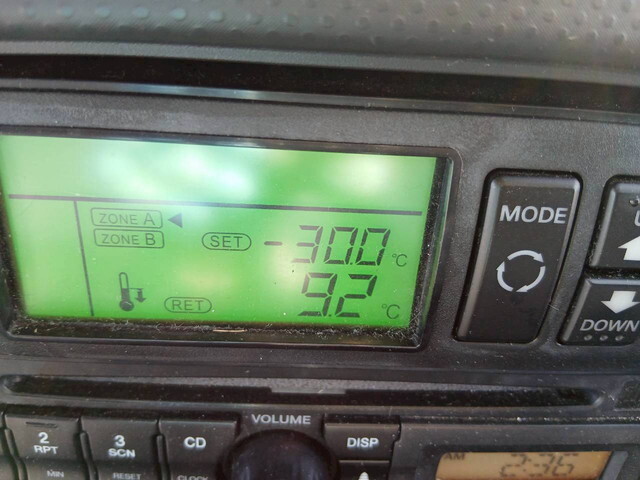 いすゞフォワード冷凍車（冷蔵車）中型（4t）[写真33]