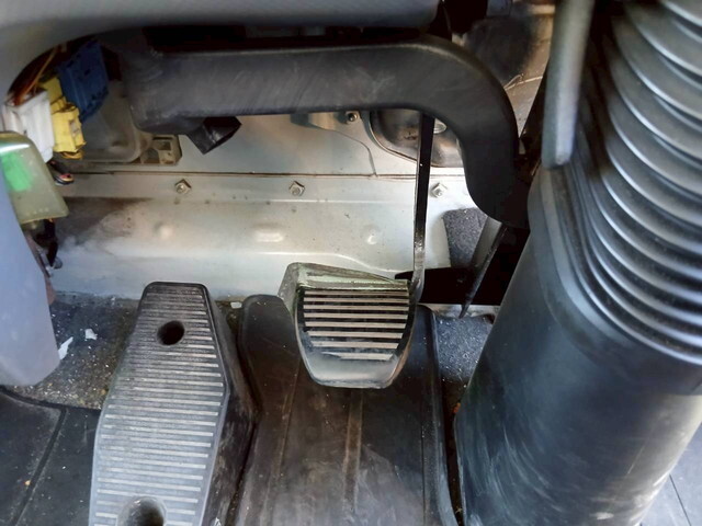 いすゞフォワード冷凍車（冷蔵車）中型（4t）[写真37]