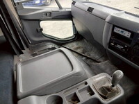 三菱ふそうファイターミキサー車（コンクリートミキサー）増トン（6t・8t）[写真31]