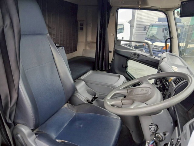 三菱ふそうファイターミキサー車（コンクリートミキサー）増トン（6t・8t）[写真37]