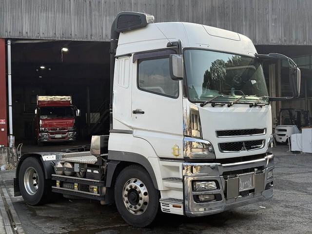 中古その他の車種トレーラーヘッド（トラクターヘッド）