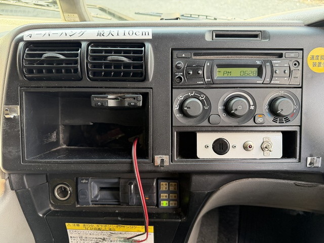 三菱ふそうその他の車種トレーラーヘッド（トラクターヘッド）大型（10t）[写真32]