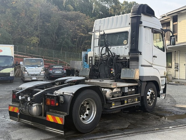 三菱ふそうその他の車種トレーラーヘッド（トラクターヘッド）大型（10t）[写真04]