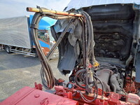 日野プロフィアトレーラーヘッド（トラクターヘッド）大型（10t）[写真19]