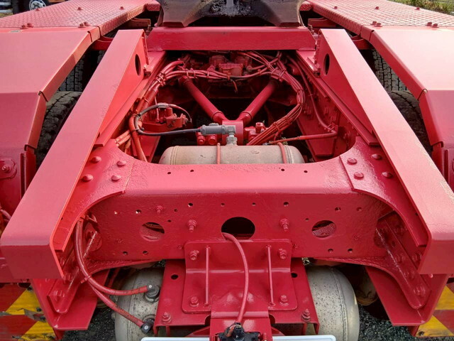 日野プロフィアトレーラーヘッド（トラクターヘッド）大型（10t）[写真24]