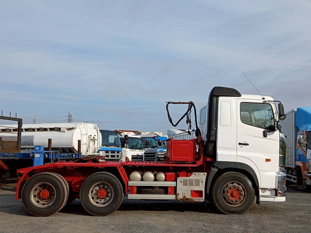 日野プロフィアトレーラーヘッド（トラクターヘッド）大型（10t）[写真08]