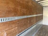 いすゞフォワードアルミウイング中型（4t）[写真14]