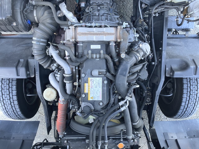 いすゞフォワードアルミウイング中型（4t）[写真25]