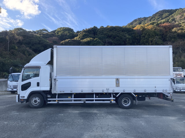 いすゞフォワードアルミウイング中型（4t）[写真05]