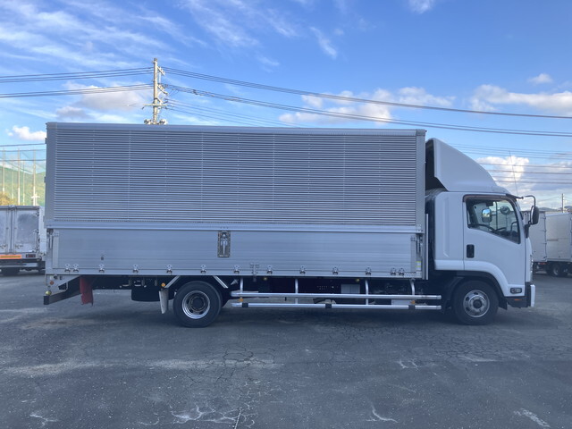 いすゞフォワードアルミウイング中型（4t）[写真07]