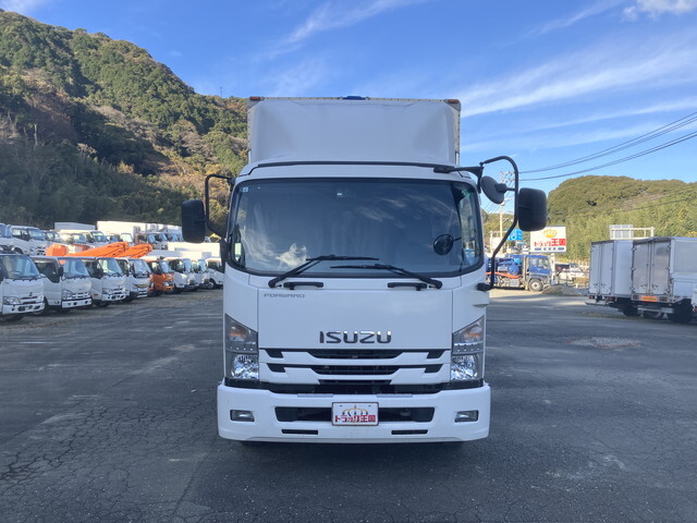 いすゞフォワードアルミウイング中型（4t）[写真09]