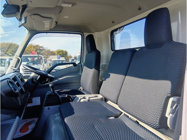 日野デュトロセーフティローダー小型（2t・3t）[写真20]