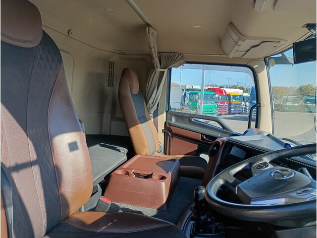 日野プロフィアクレーン4段大型（10t）[写真21]