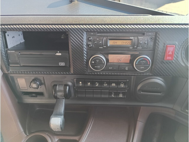 日野プロフィアクレーン4段大型（10t）[写真26]