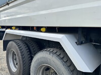 日野プロフィアダンプ大型（10t）[写真27]