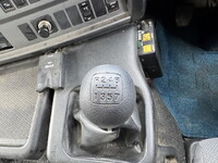 日野プロフィアダンプ大型（10t）[写真39]