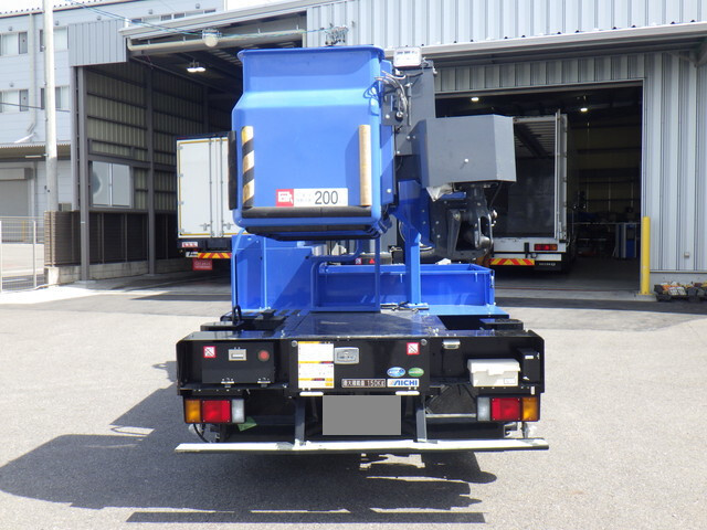 いすゞエルフ高所作業車小型（2t・3t）[写真12]