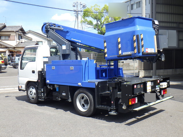 いすゞエルフ高所作業車小型（2t・3t）[写真02]
