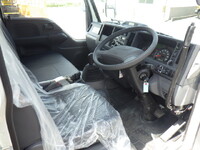 いすゞエルフ高所作業車小型（2t・3t）[写真24]