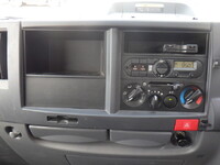 いすゞエルフ高所作業車小型（2t・3t）[写真27]