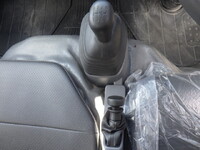 いすゞエルフ高所作業車小型（2t・3t）[写真30]