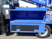 いすゞエルフ高所作業車小型（2t・3t）[写真09]