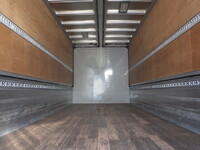 日野レンジャーアルミウイング中型（4t）[写真12]