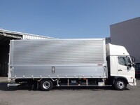 日野レンジャーアルミウイング中型（4t）[写真09]