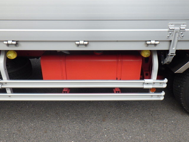 日野レンジャーアルミウイング中型（4t）[写真24]