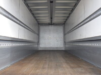 日野レンジャーアルミウイング中型（4t）[写真07]