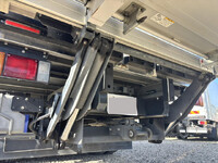 いすゞエルフ冷凍車（冷蔵車）小型（2t・3t）[写真19]