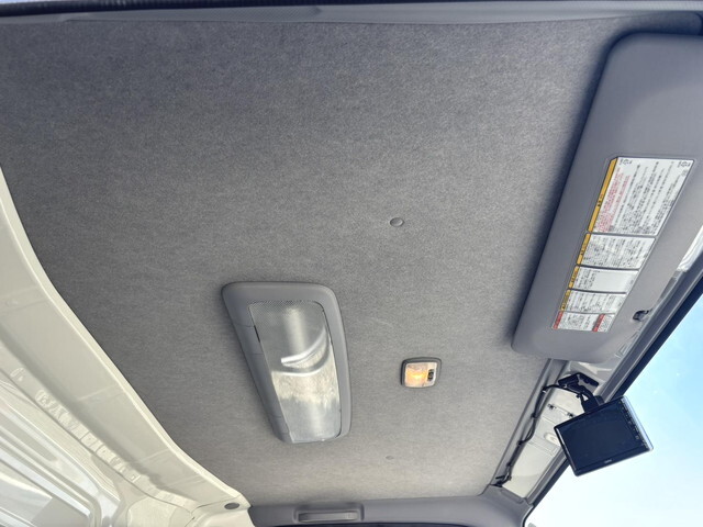 いすゞエルフ冷凍車（冷蔵車）小型（2t・3t）[写真29]