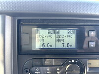 いすゞエルフ冷凍車（冷蔵車）小型（2t・3t）[写真32]