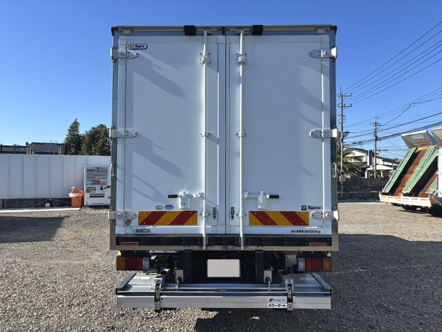 いすゞエルフ冷凍車（冷蔵車）小型（2t・3t）[写真05]