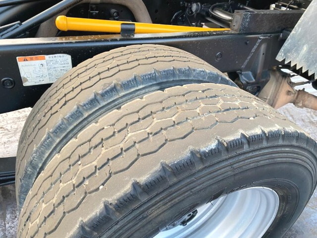 三菱ふそうキャンターダンプ小型（2t・3t）[写真12]