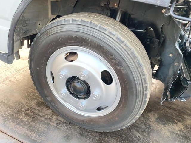 三菱ふそうキャンターダンプ小型（2t・3t）[写真13]