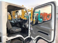 三菱ふそうキャンターダンプ小型（2t・3t）[写真25]