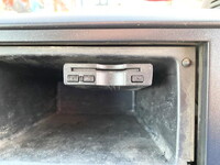 三菱ふそうキャンターダンプ小型（2t・3t）[写真32]