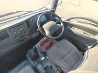 いすゞエルフアルミブロック小型（2t・3t）[写真23]