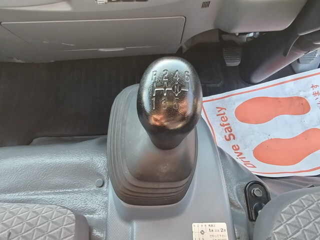 いすゞエルフアルミブロック小型（2t・3t）[写真23]