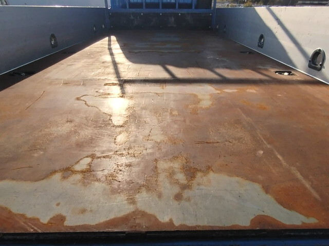 いすゞエルフアルミブロック小型（2t・3t）[写真07]