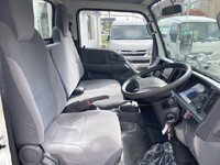 いすゞエルフ平ボディ小型（2t・3t）[写真09]